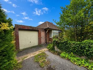 Garage- click for photo gallery